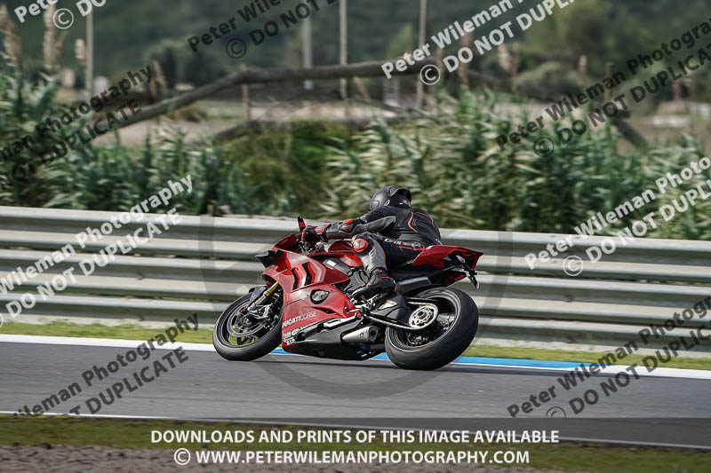 estoril;event digital images;motorbikes;no limits;peter wileman photography;portugal;trackday;trackday digital images